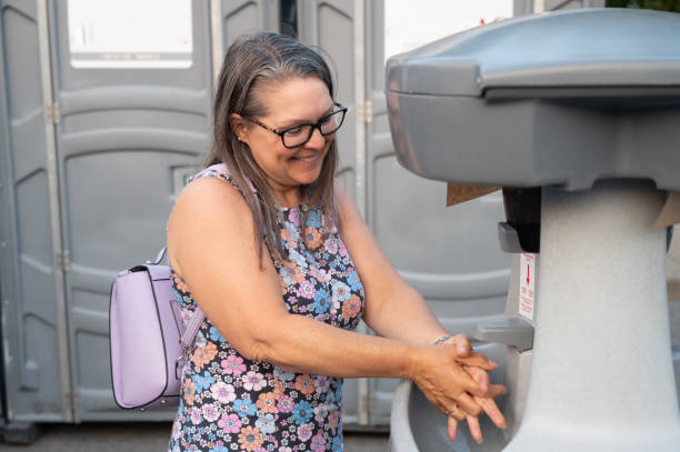 Best Luxury portable toilet rental  in Cheshire Village, CT